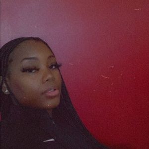 Meet your Posher, Essence